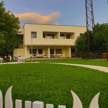 Holiday Homes Pozitiva Bihać Esterno foto