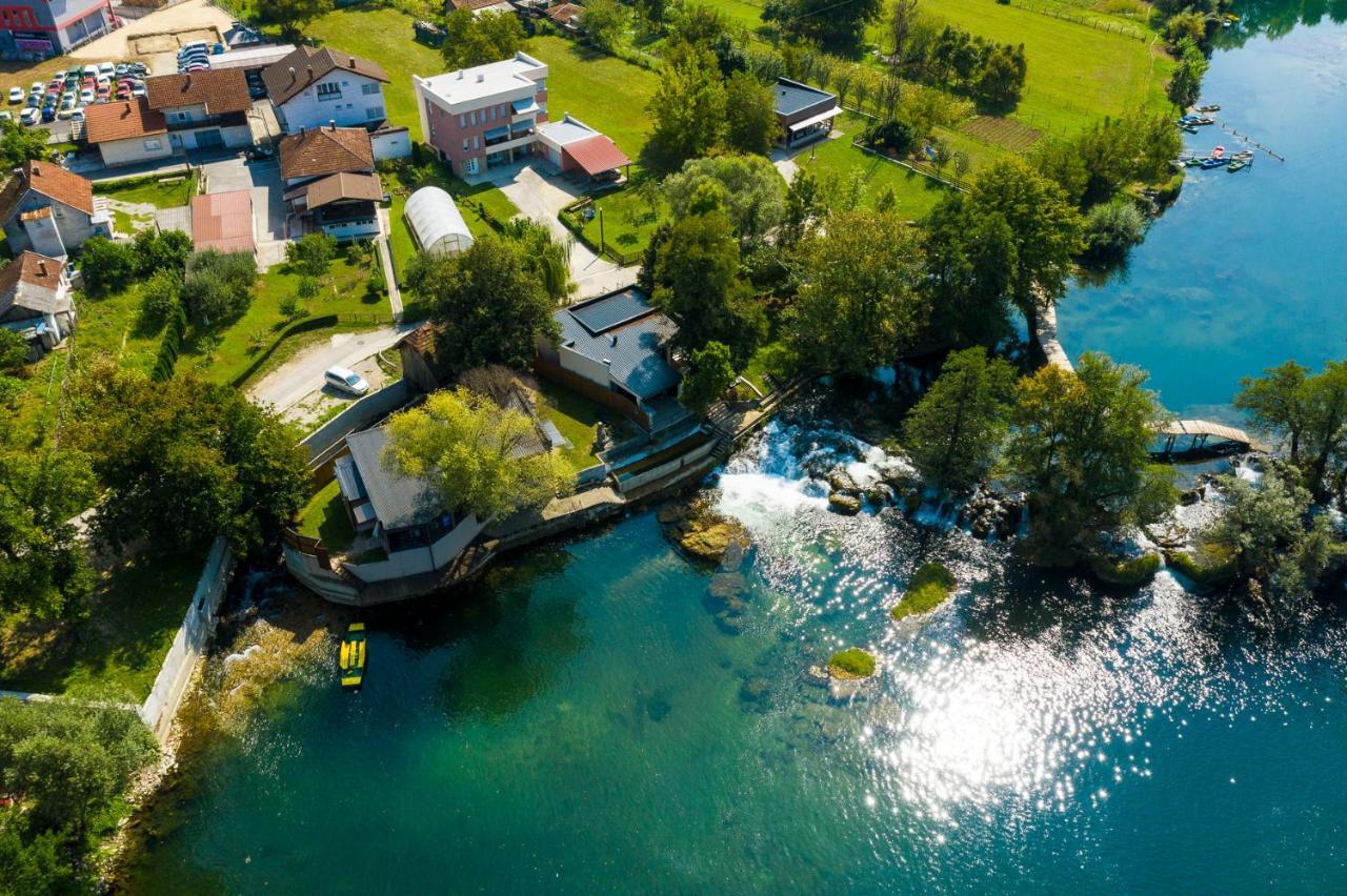 Holiday Homes Pozitiva Bihać Esterno foto