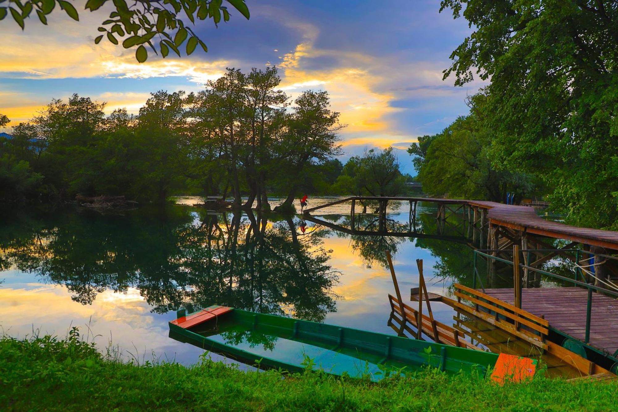 Holiday Homes Pozitiva Bihać Esterno foto